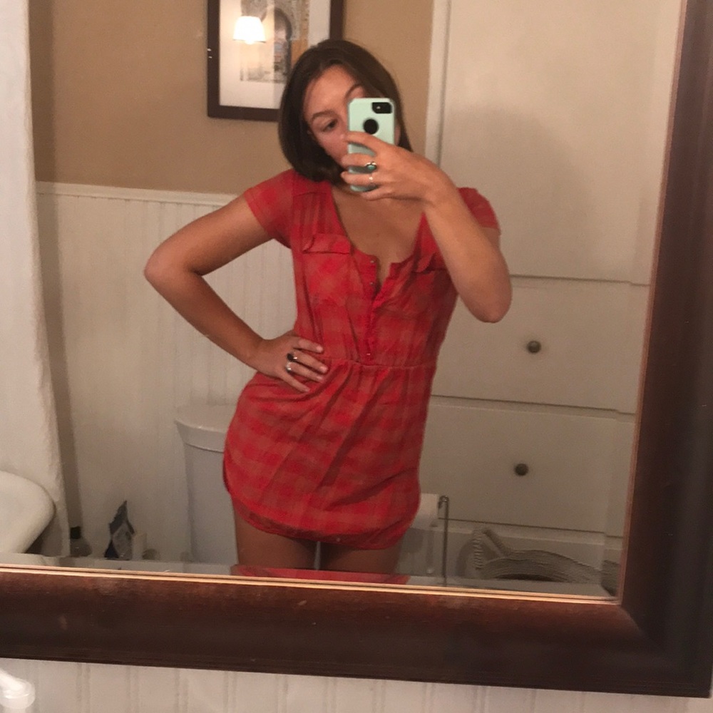 Gingham crimson button-down high-low dress